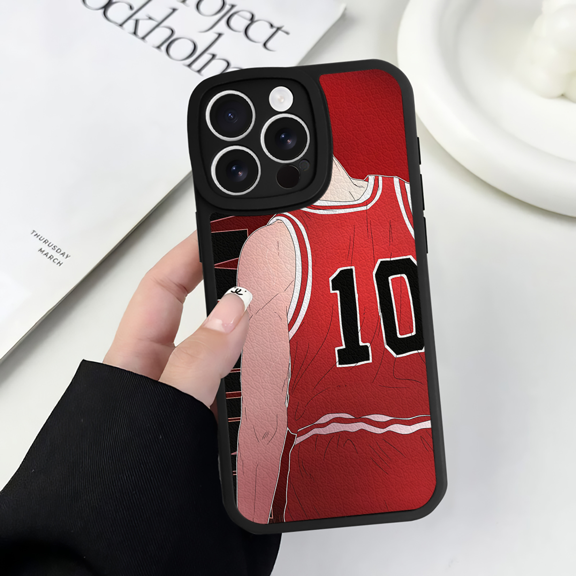 （画像用） SLAM DUNK／スラムダンク 【iPhone 16シリーズ対応】シリコンスマホケース（レザー調） 材質：シリコン